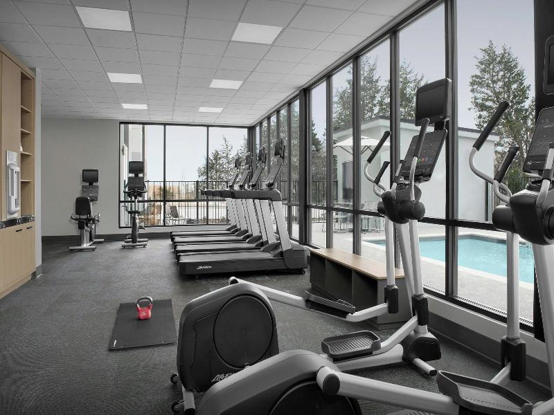 Fairfield Inn & Suites By Marriott Paris image
