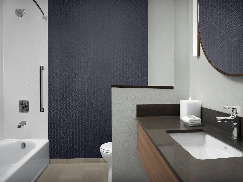 Fairfield Inn & Suites By Marriott Paris image