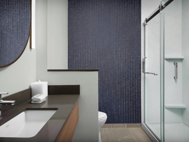 Fairfield Inn & Suites By Marriott Paris image