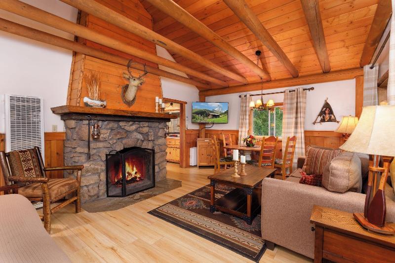 Arrowhead Pine Rose Cabins image