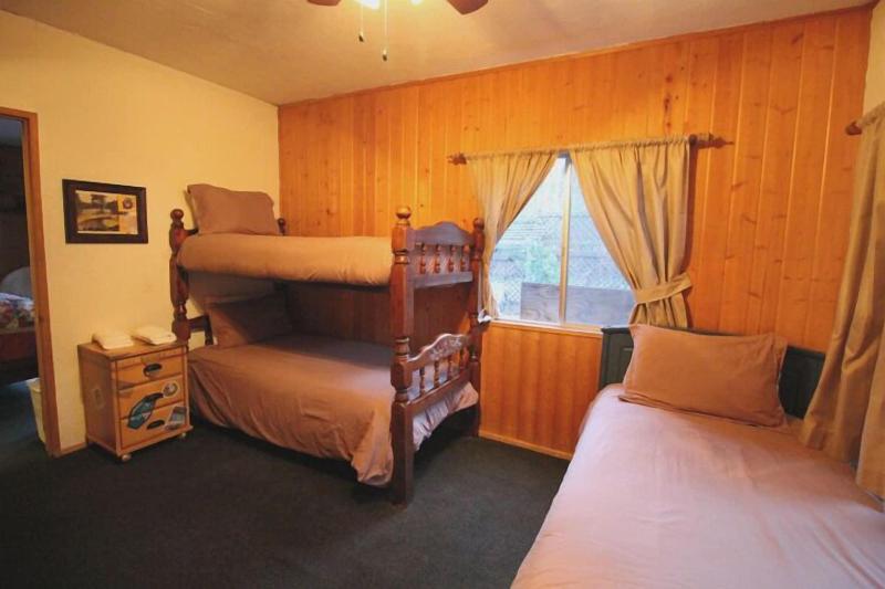 Arrowhead Pine Rose Cabins image