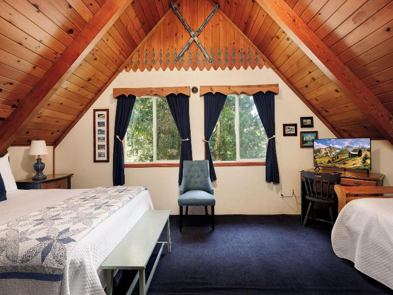 Arrowhead Pine Rose Cabins image