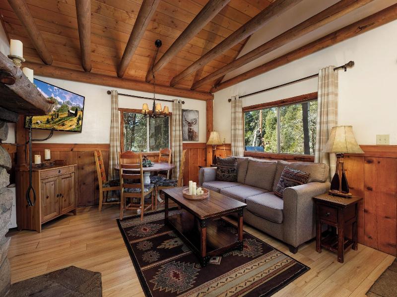 Arrowhead Pine Rose Cabins image