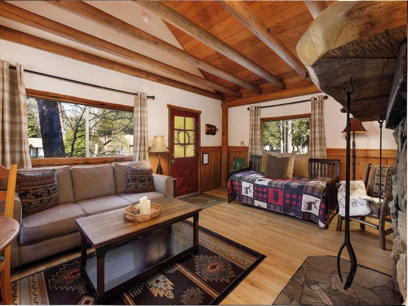 Arrowhead Pine Rose Cabins image