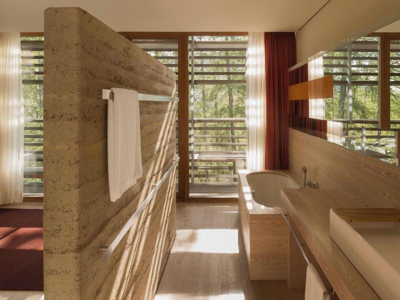 Vigilius Mountain Resort image