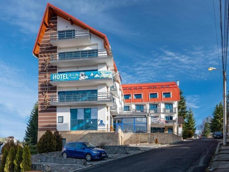 Hotel Ski & Sky image