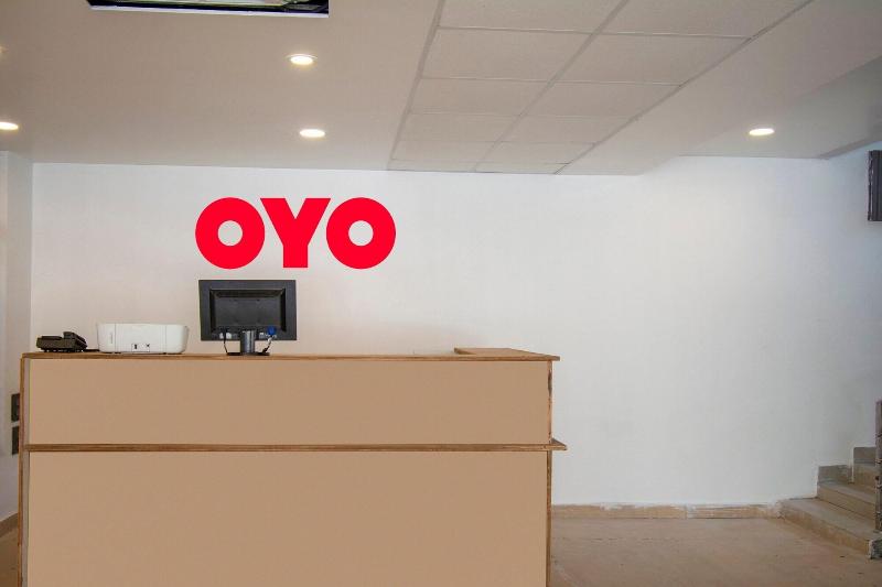 Capital O 23031 V Hotel image
