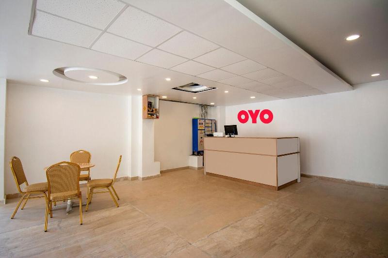 Capital O 23031 V Hotel image