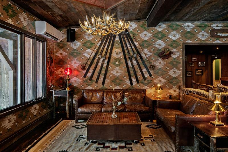 Urban Cowboy Lodge image