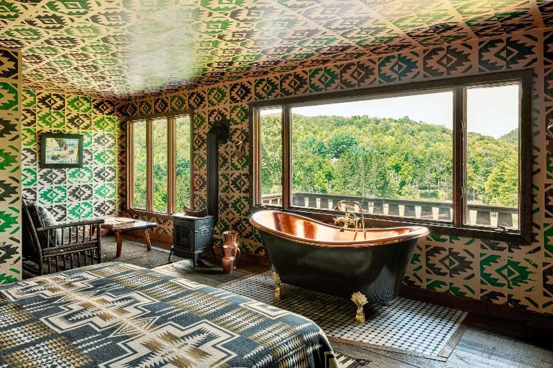 Urban Cowboy Lodge image