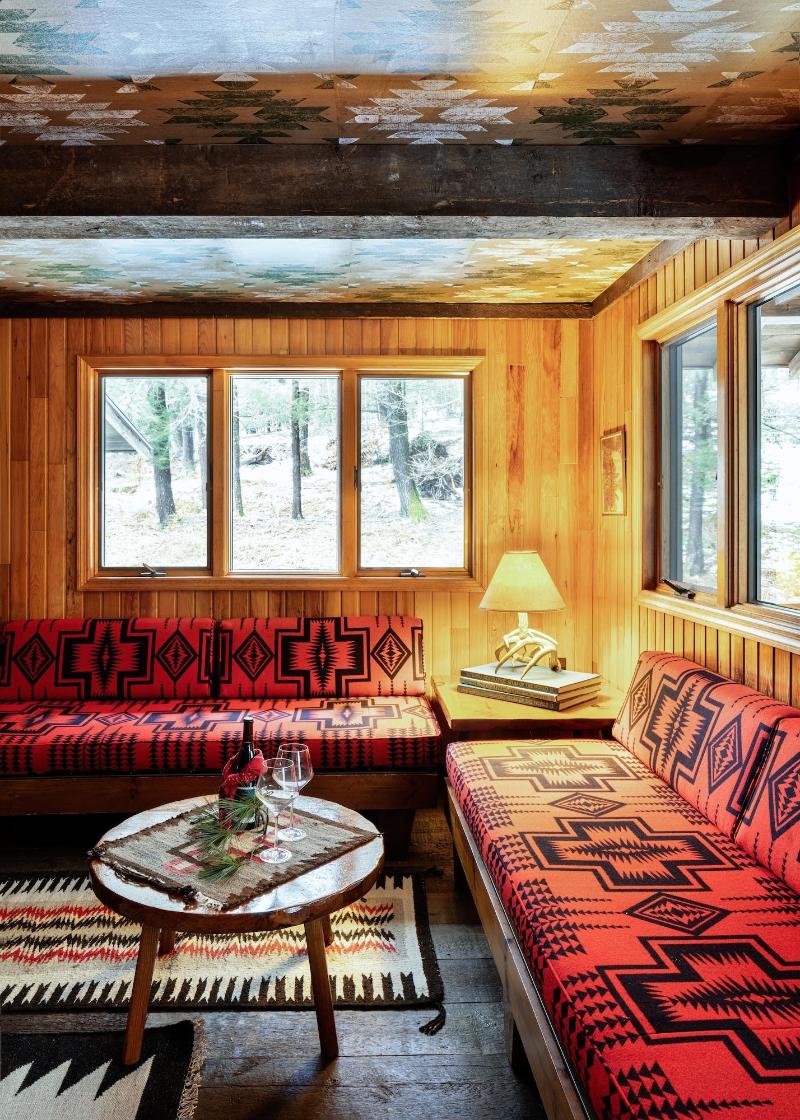 Urban Cowboy Lodge image