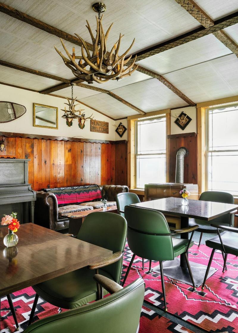Urban Cowboy Lodge image