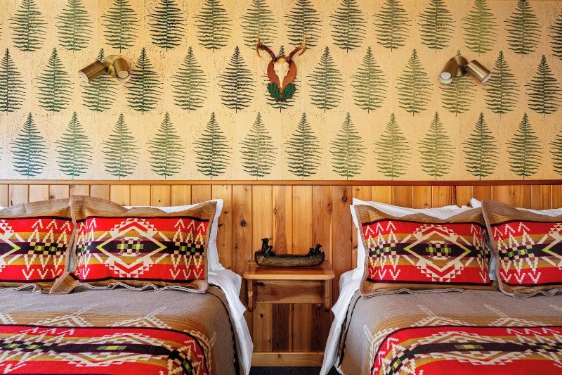 Urban Cowboy Lodge image