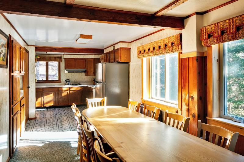 Urban Cowboy Lodge image