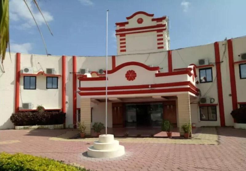 Touchwood Resort Indore — general view