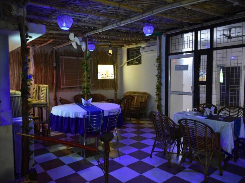 Hotel Abodes House image