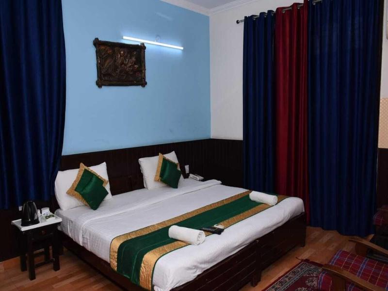 Hotel Abodes House image