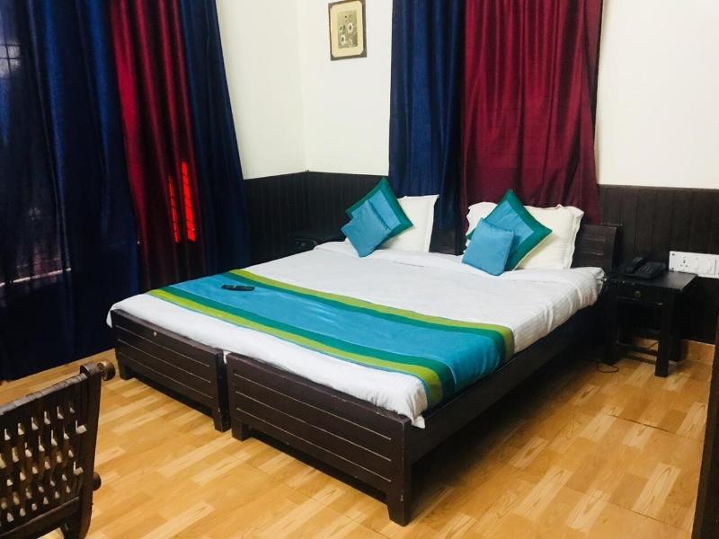 Hotel Abodes House image