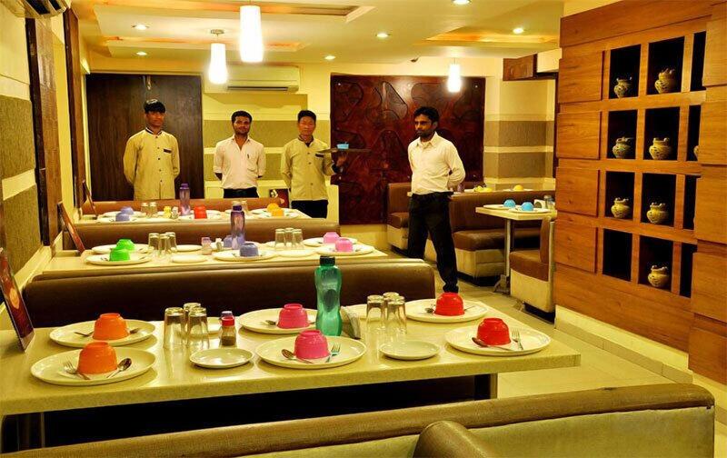 Hotel Maharaja image