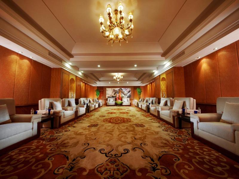 Crowne Plaza City Center Ningbo image