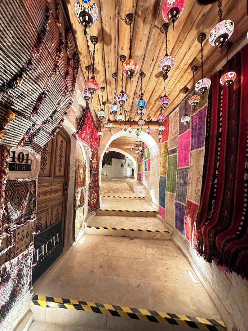 Hira Cave Hotel image