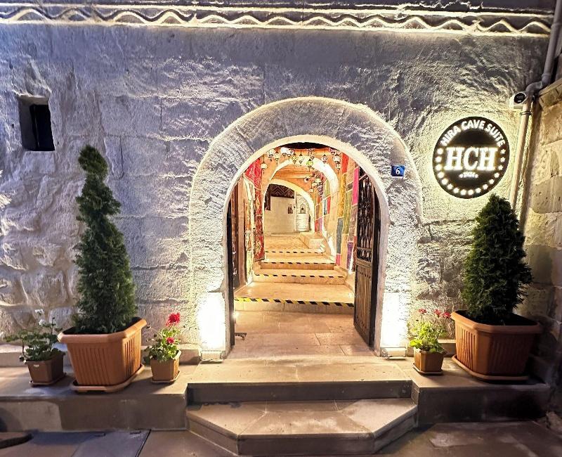 Hira Cave Hotel image