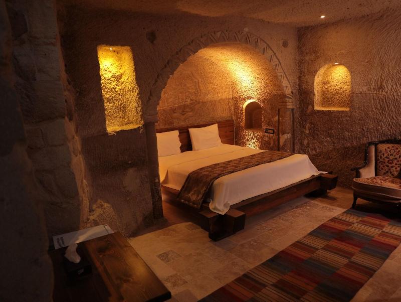 Hira Cave Hotel image