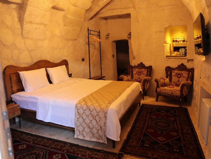 Hira Cave Hotel image
