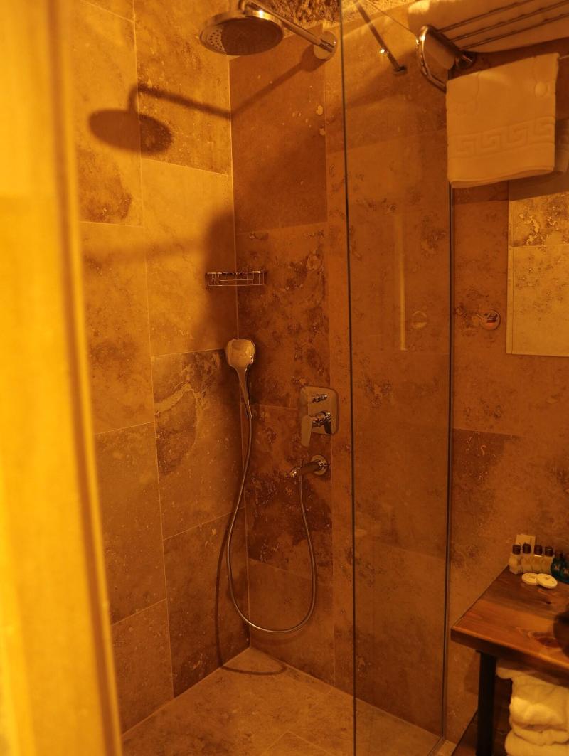 Hira Cave Hotel image