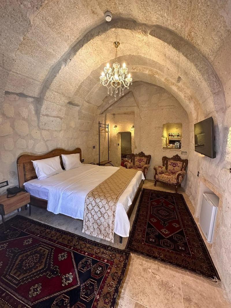 Hira Cave Hotel image