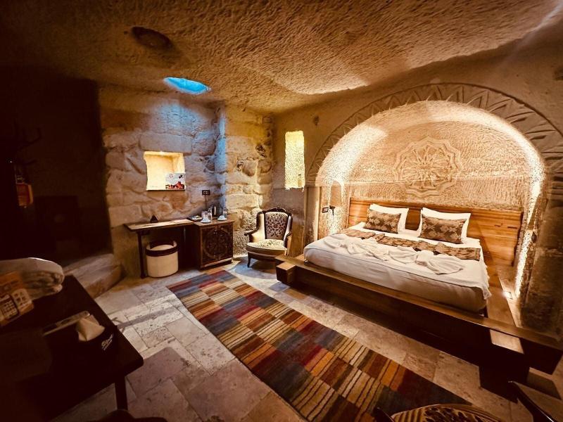 Hira Cave Hotel image