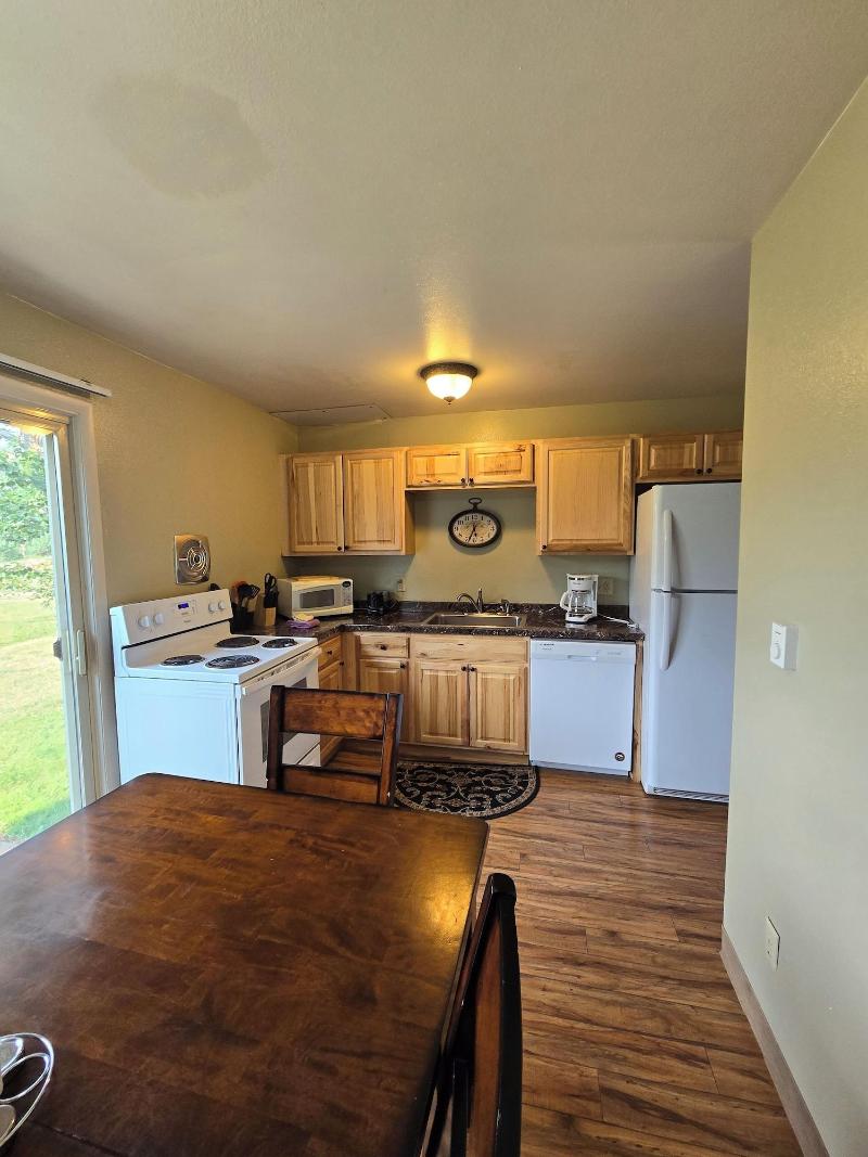 Chateau Rouge Condominiums image