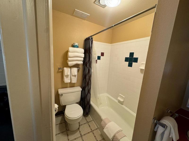 Chateau Rouge Condominiums image