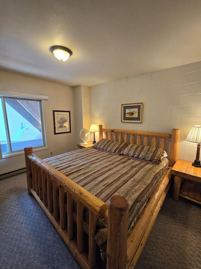 Chateau Rouge Condominiums image