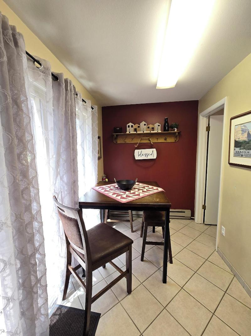 Chateau Rouge Condominiums image