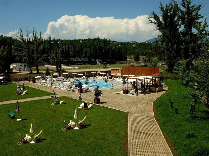 Tskaltubo Plaza image
