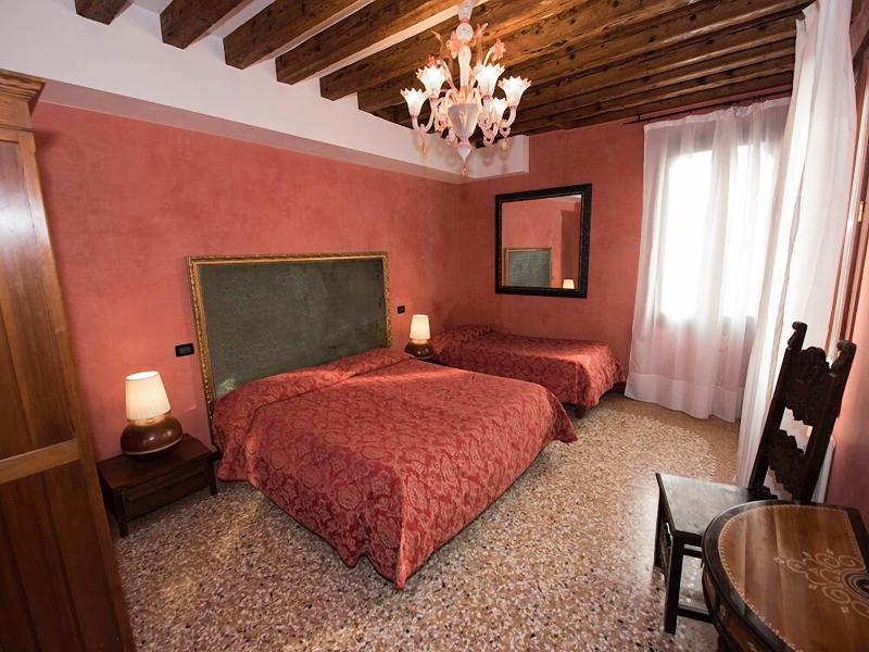 Hotel  Guerrato image