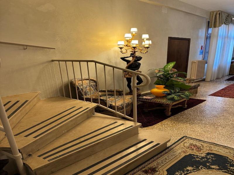 Hotel  Guerrato image