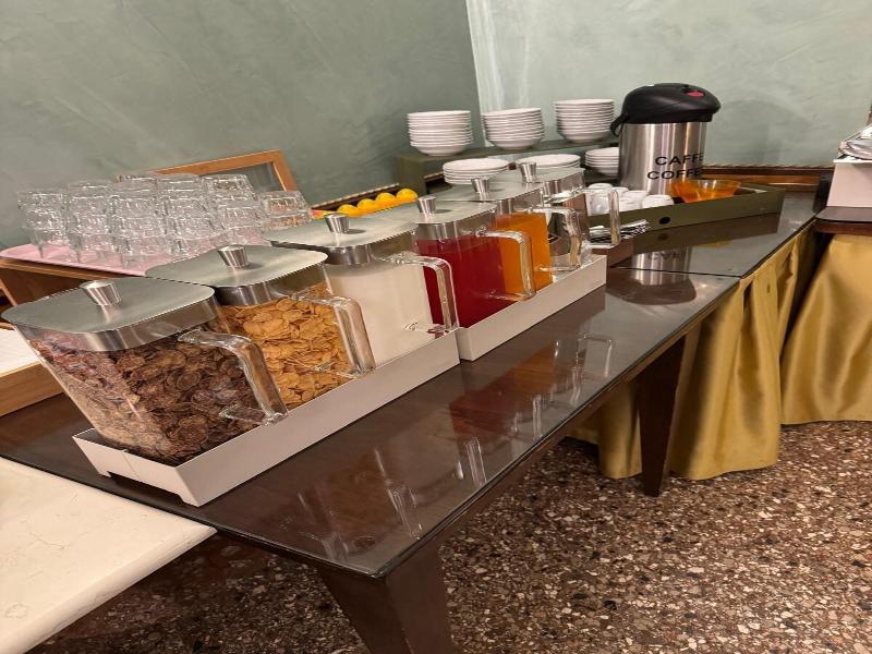 Hotel  Guerrato image