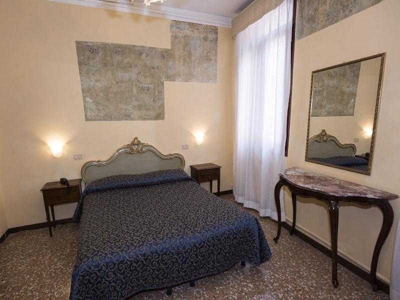 Hotel  Guerrato image