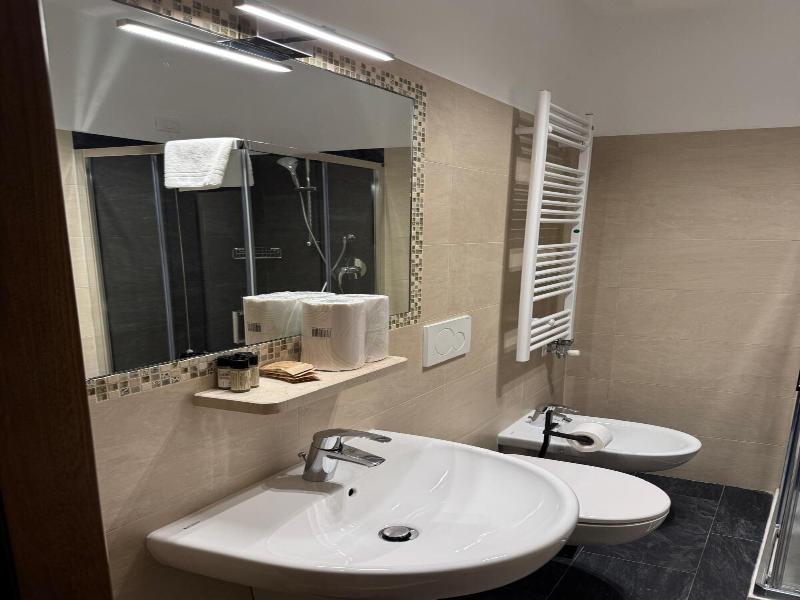 Hotel  Guerrato image