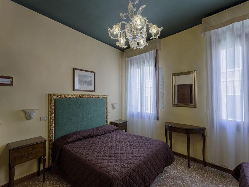 Hotel  Guerrato image