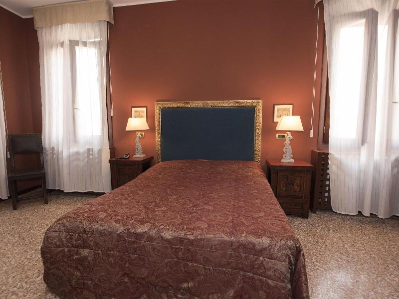 Hotel  Guerrato image