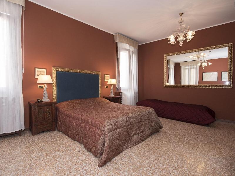 Hotel  Guerrato image
