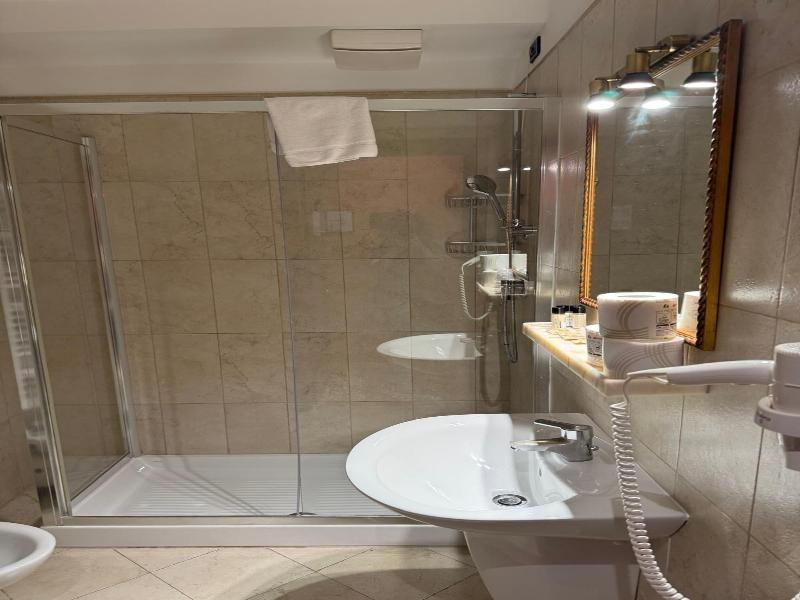 Hotel  Guerrato image