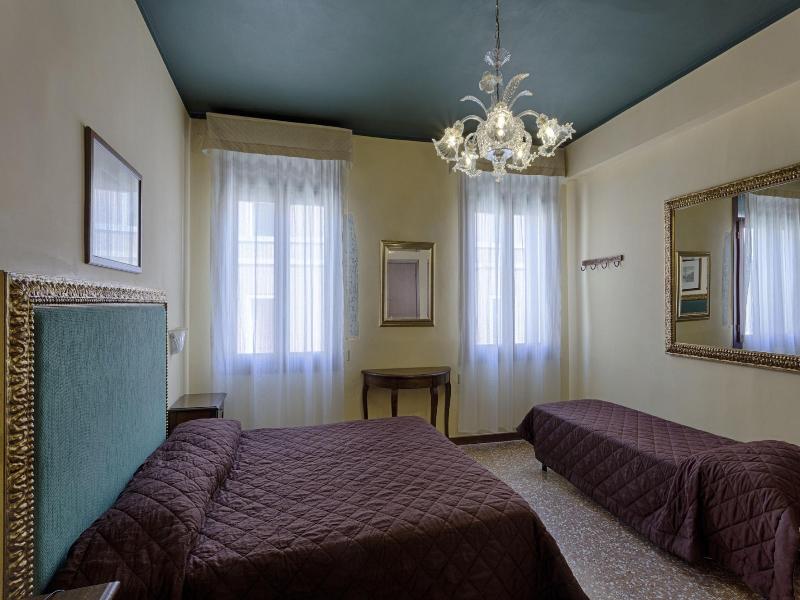 Hotel  Guerrato image