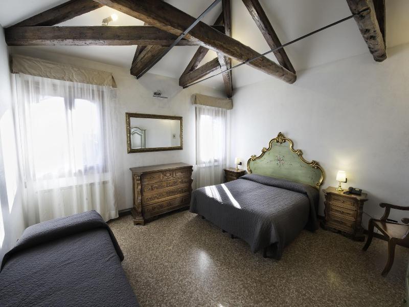 Hotel  Guerrato image