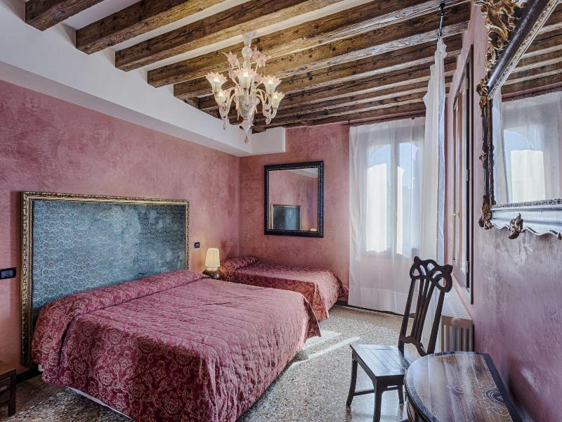 Hotel  Guerrato image