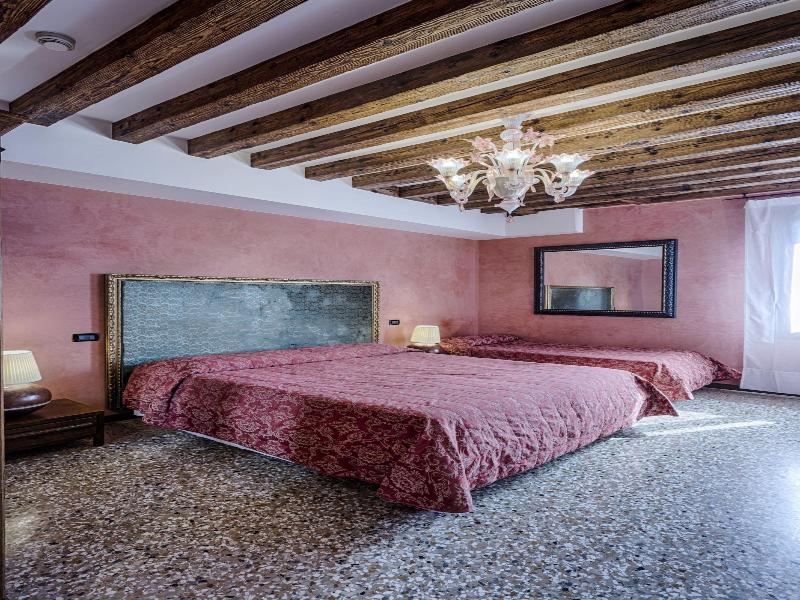 Hotel  Guerrato image