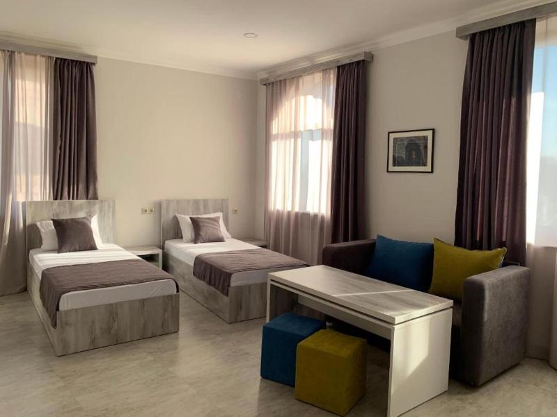 Hotel Menua image